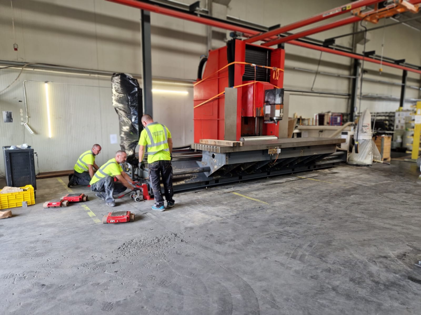 relocare utilaje industriale